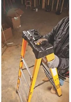 DeWalt Type IA 300lb Rated FG Stepladder 4' DXL3010-04