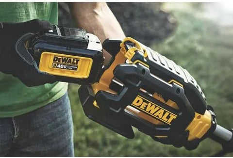 DEWALT 40V MAX* XR String Trimmer, 4-Ah Battery (DCST990M1)