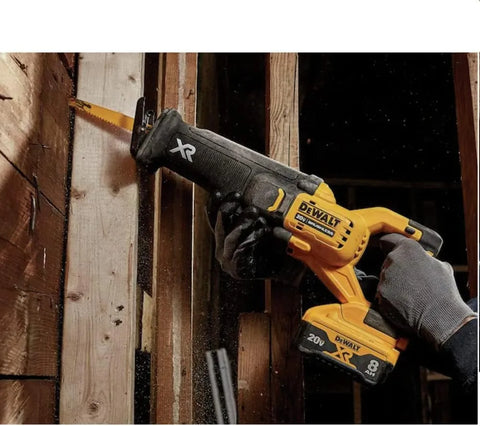 DEWALT 20V MAX XR Reciprocating Saw with Power Detect, Tool Only (DCS368B)