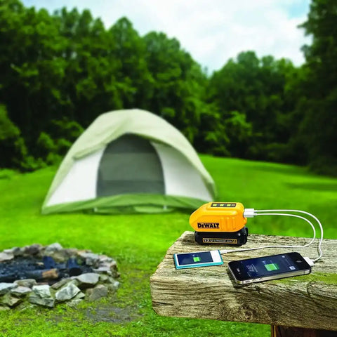 DEWALT 12V/20V MAX USB Charger with 2 Ports and State of Charge Indicator(DCB090)