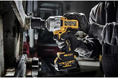 DEWALT 20V MAX Cordless Impact Wrench, 1/2" Hog Ring, High Torque, Brushless, Bare Tool Only (DCF961B)