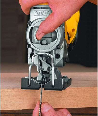 DEWALT DC330K Heavy-Duty 18-Volt Ni-Cad Cordless Top Handle Jig Saw Kit