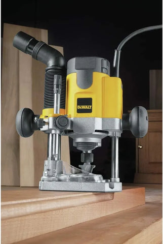 DEWALT Router, Plunge Base, 10-Amp, 2 HP (DW621)