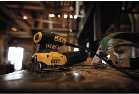 DEWALT Electric Sander, 1/4 Sheet, 14, 000 OPM (DWE6411)