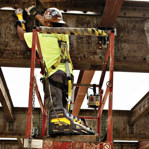 DEWALT DCB1800M3T1 Portable Power Station with (3) 4.0 Ah & (1) 6.0 Ah Batteries