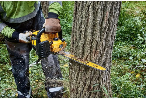 DEWALT 60V FLEXVOLT 18" Brushless Chainsaw (DCCS672X1)