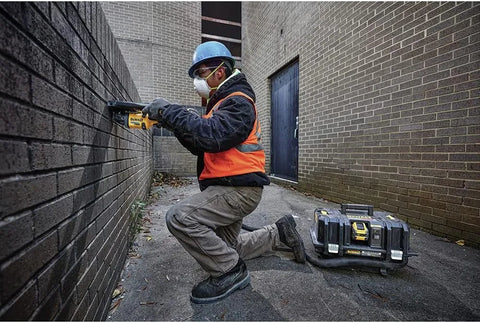 DEWALT FLEXVOLT 60V MAX* Angle Grinder with Kickback Brake Kit, 4-1/2-Inch to 6-Inch (DCG418X2)