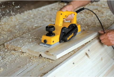 DEWALT Hand Planer, 5.5-Amp, 3-1/4-Inch (D26676)