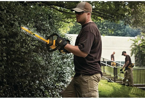 DEWALT DCHT860X1 40V Hedge Trimmer 7.5AH