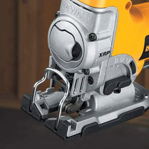 DEWALT DC330K Heavy-Duty 18-Volt Ni-Cad Cordless Top Handle Jig Saw Kit