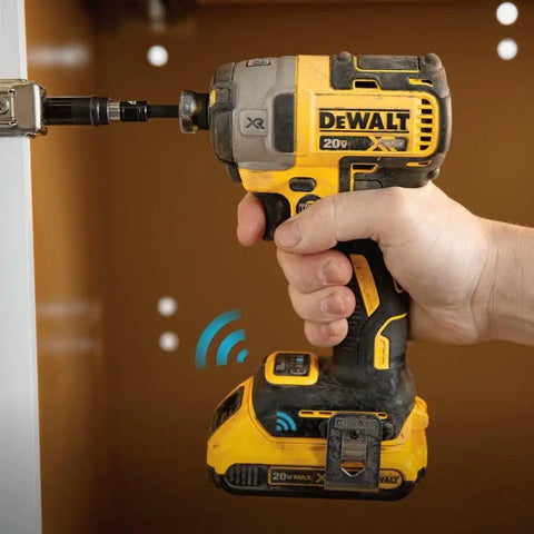 Black & Decker DCF888D2 20V MAX XR Brushless Tool Connect Impact Driver Kit