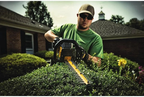 DEWALT DCHT860X1 40V Hedge Trimmer 7.5AH
