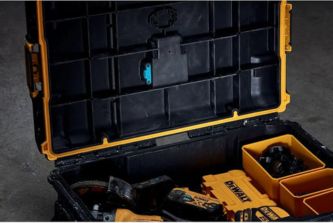 DEWALT TOOL CONNECT Chip, Bluetooth Add-on Integration Chip Enabled Tools and Storage, 25 Pack (DCE042-25)
