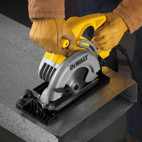 DEWALT Circular Saw Blade, 7 1/4 Inch, 48 Tooth, Ferrous Metal Cutting (DWA7766)