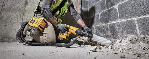 DeWalt DWH161D1 Compact Universal Dust Extractor Kit