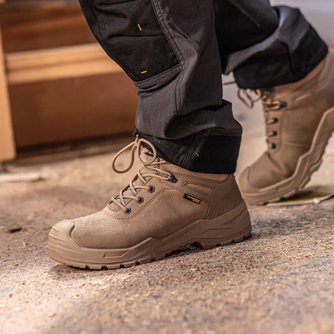 DEWALT Hayes Men's Waterproof, Leather, Steel Toe, Safety Work Boot